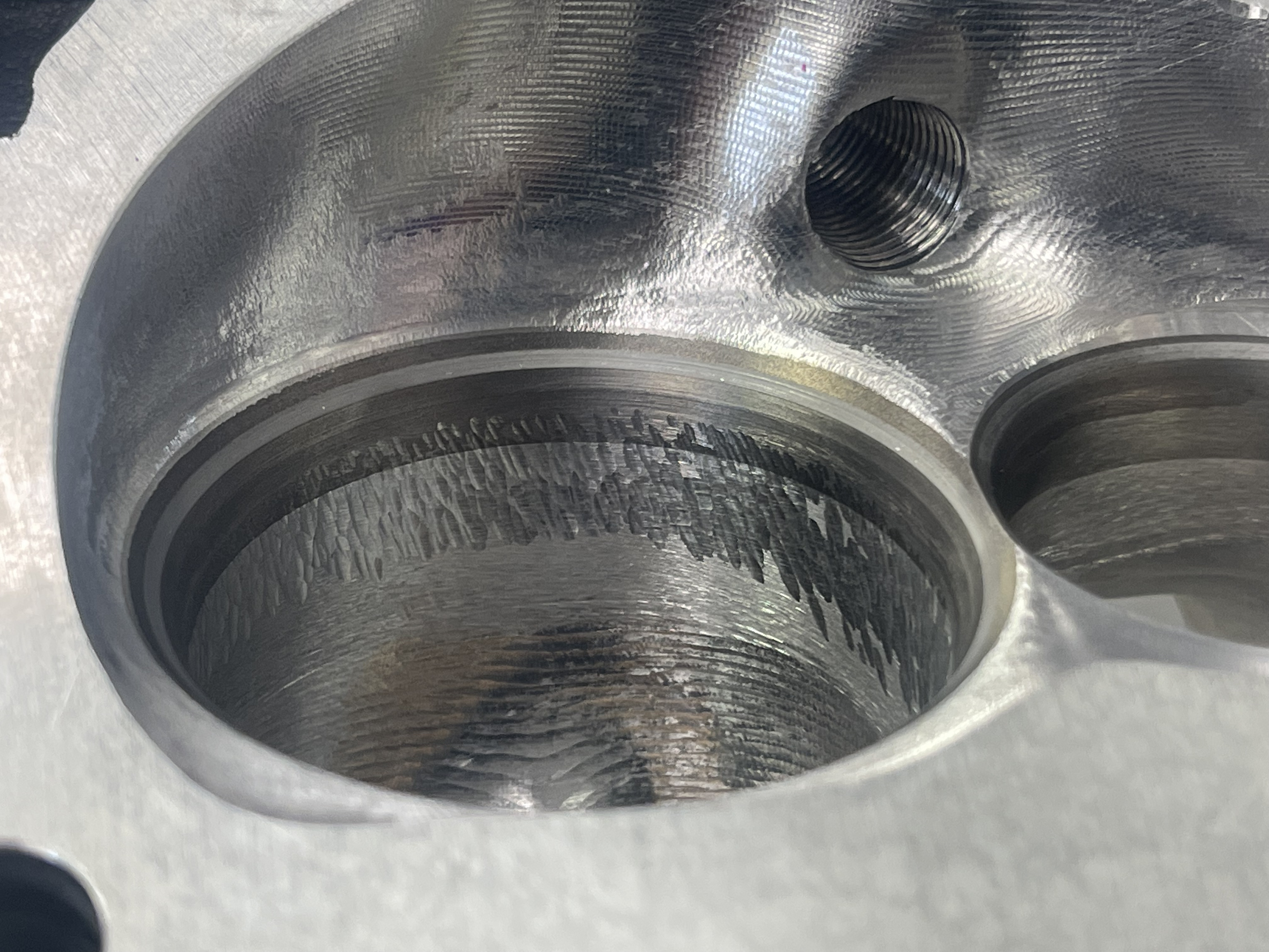 Cylinder head porting at Paul Ferreira's workshop