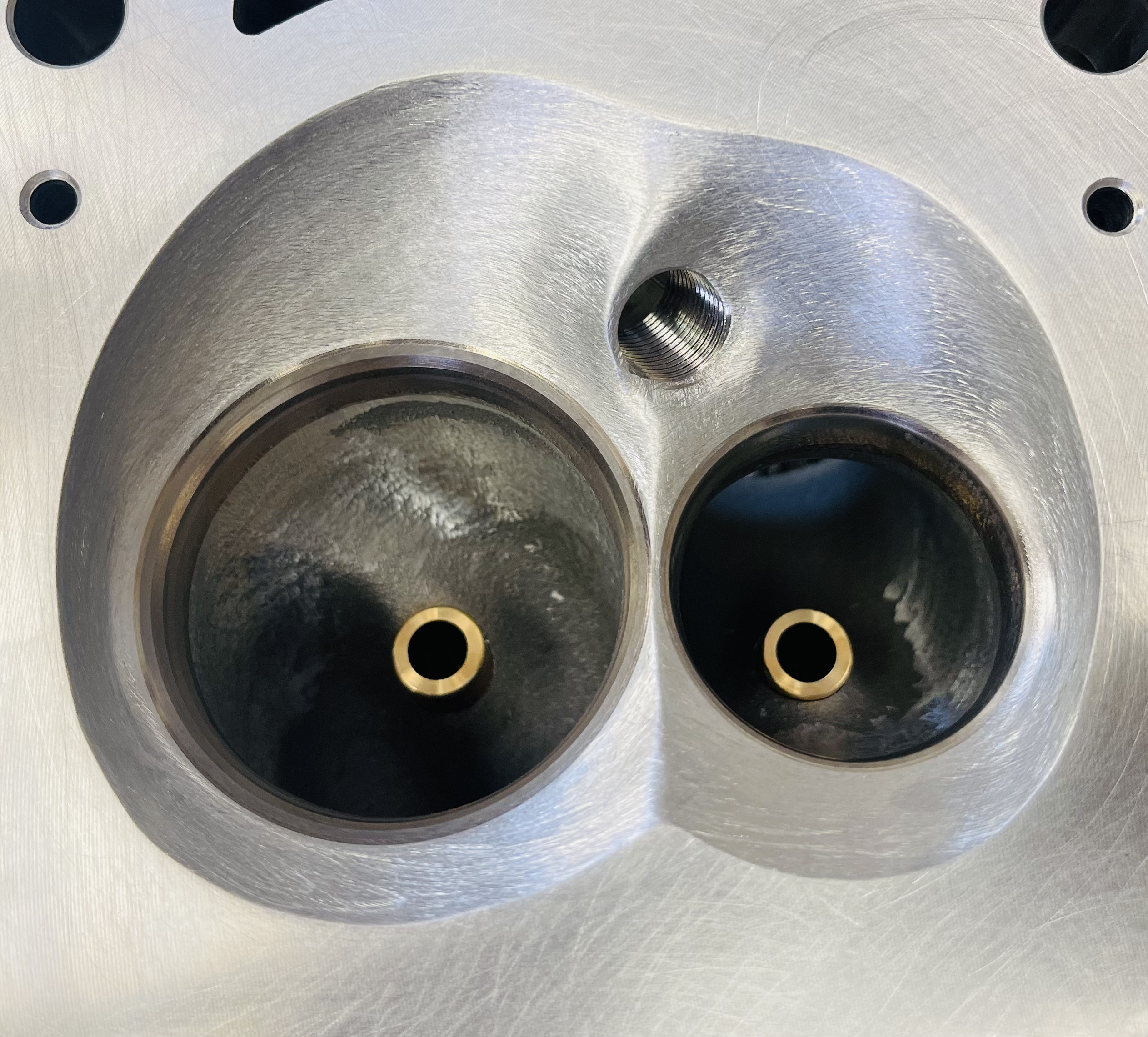 Cylinder head machining and porting station
